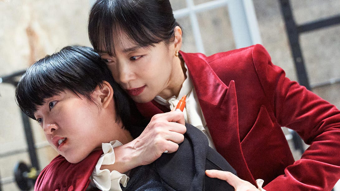 Lee Yeon and Jeon Do-Yeon, Terminate Boksoon