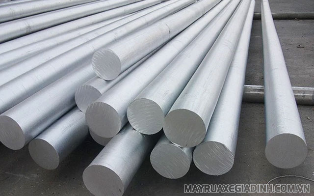Nhôm có khả năng truyền nhiệt tốt.