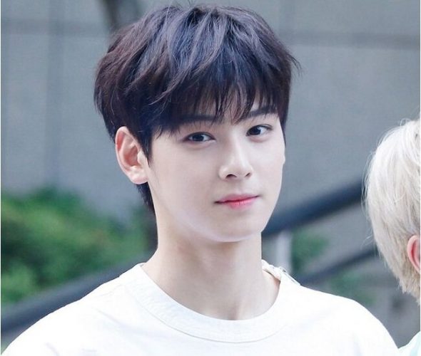 Tóc ngắn xếp lớp phong cách Hàn Quốc