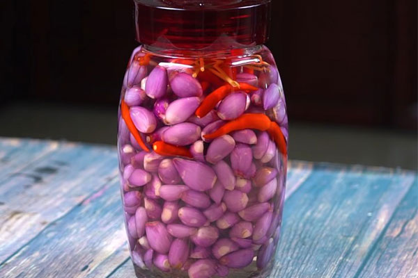 Hue-style beef noodles
