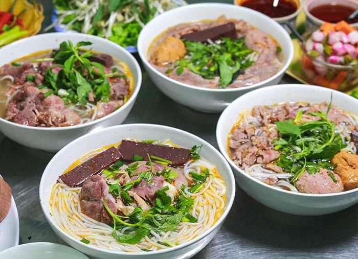 top-10-quan-bun-bo-ngon-nhat-da-nang-khien-thuc-khach-phat-them-1