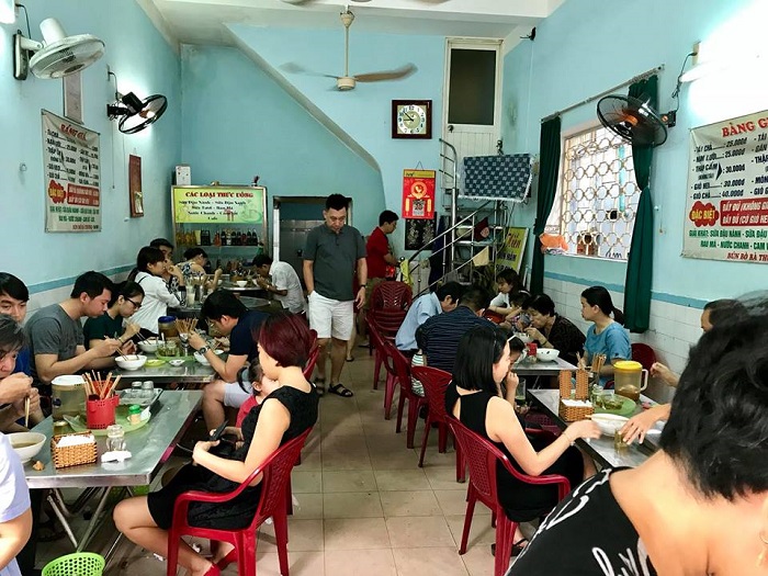 top-10-quan-bun-bo-ngon-nhat-da-nang-khien-thuc-khach-phat-them-8